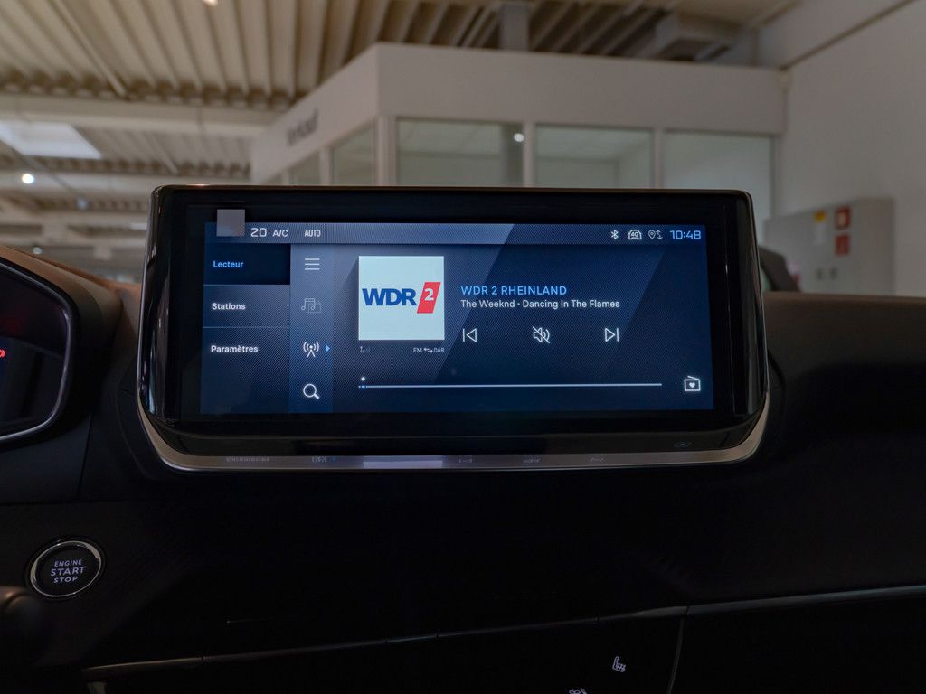 Peugeot e-208 - Bild 22