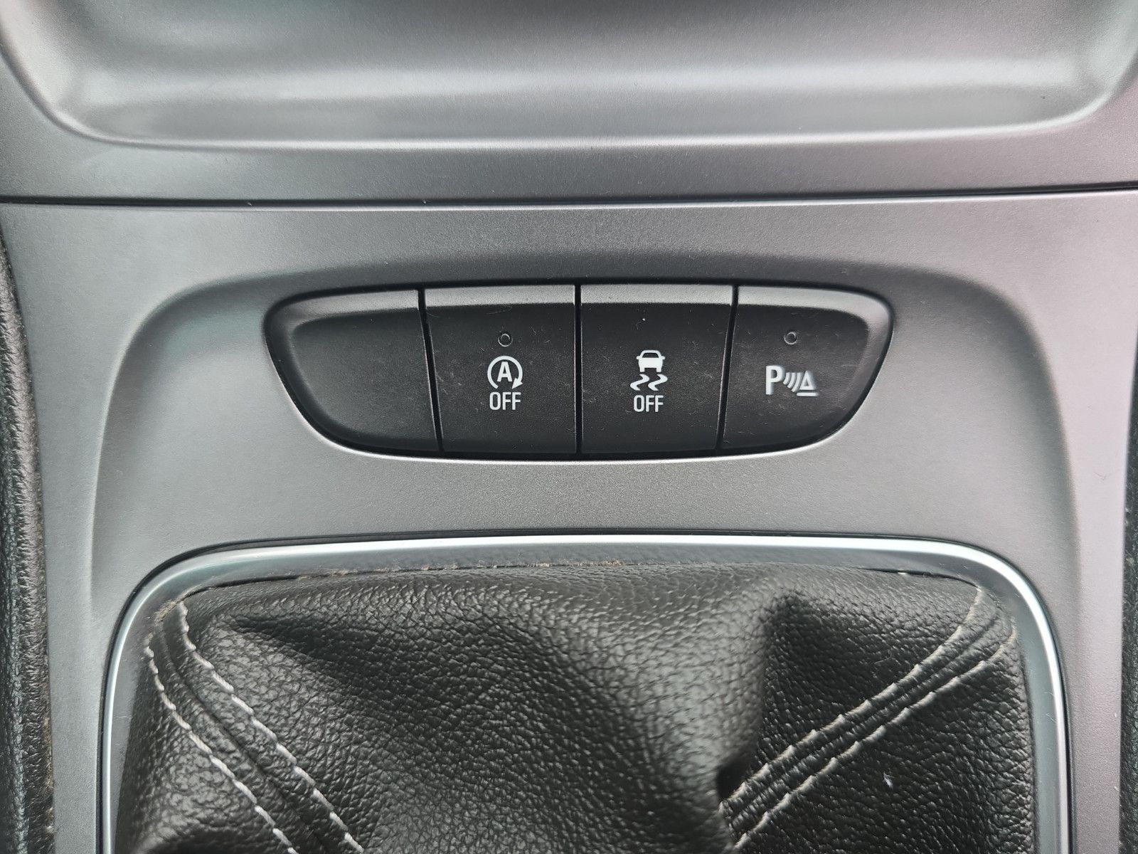 Fahrzeugabbildung Opel Astra K Sports Tourer Business/Lenkradheizung/