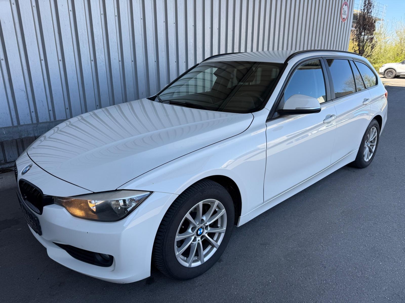 BMW 320d Touring Sport Line*NAVI PROF*HEAD UP*