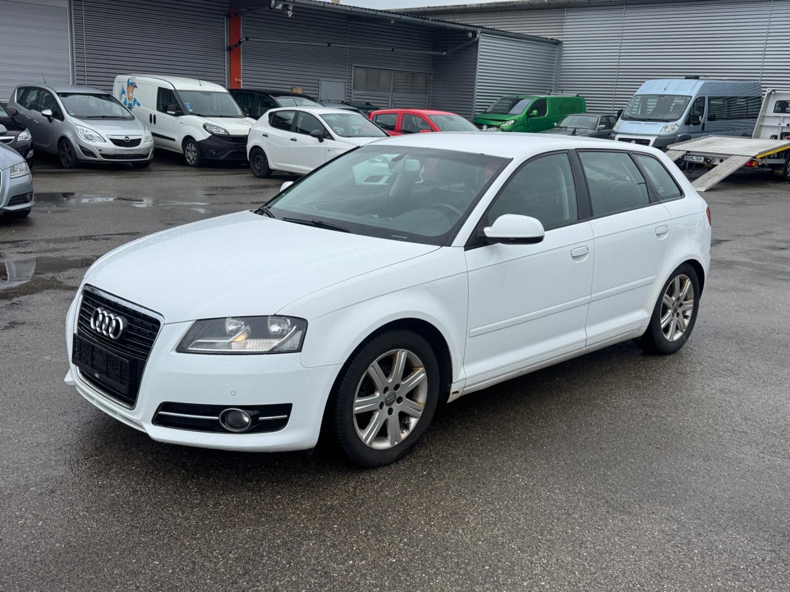 Audi A3 Sportback 1.6 TDI Ambition+TÜV+Euro5