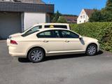 Volkswagen Passat 2.0 TDI SCR Trendline Trendline - Volkswagen Passat: Taxi