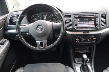Volkswagen Sharan - 12