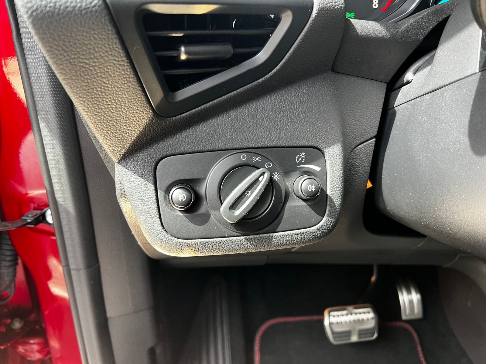 Fahrzeugabbildung Ford Kuga ST-Line Allrad RFK NAVI ALU