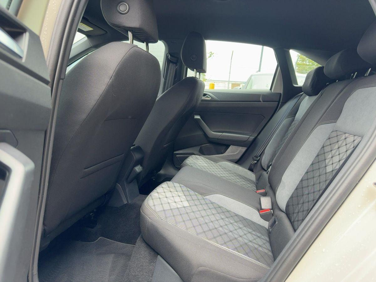 Volkswagen Taigo 1.0 TSI R-Line LED Connect SHZ PDC, миниатюра 8