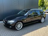 BMW 330 Baureihe 3 Touring 330d xDrive - gebrauchte BMW 330 aus dem Jahr 2012