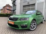 Skoda Octavia RS 2.0TSI Combi Navi+PDC+Smartlink+Xenon - Skoda Octavia: Grün, RS