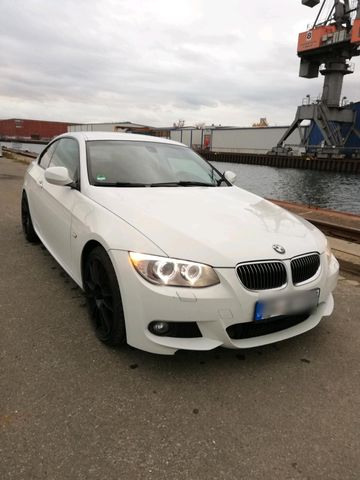 BMW 330d e92