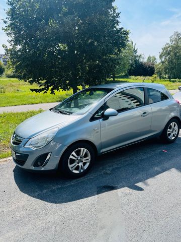 Opel Corsa Automatik 2012