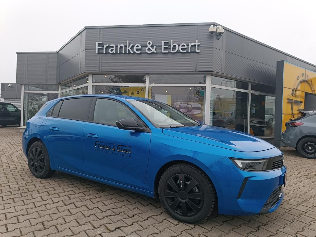 Astra  Wireless-Charging+ Kamera+LED+SHZ+LHZ+PP