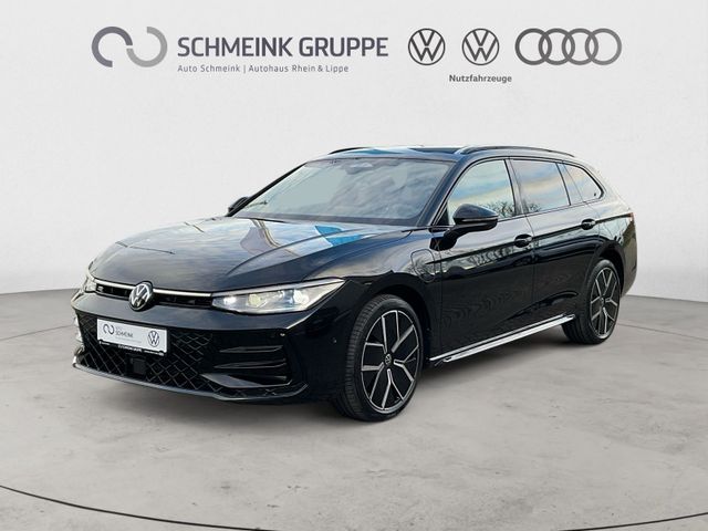 Volkswagen Passat R-Line 1.5 eHybrid DSG AHK Navi ACC 360°