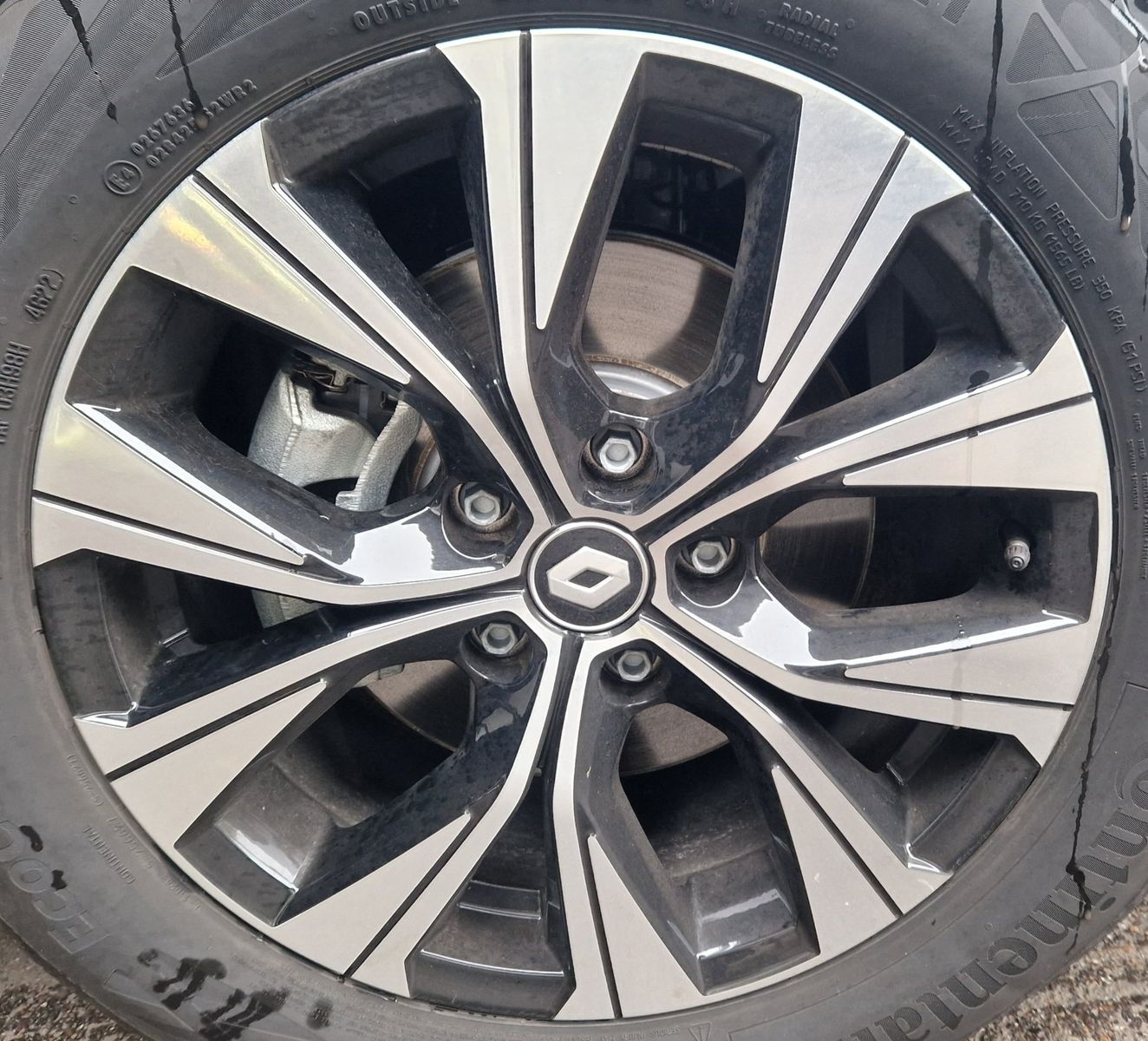 Fahrzeugabbildung Renault Captur Techno Full Hybrid 145