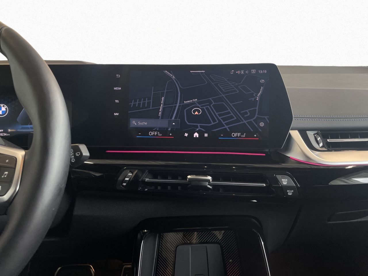 BMW 223 Active Tourer - Bild 18