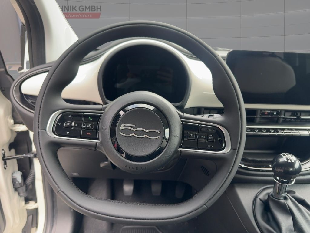 Fahrzeugabbildung Fiat 500 Hybrid Limousine ICON, K-Paket,Rückfahrkamer