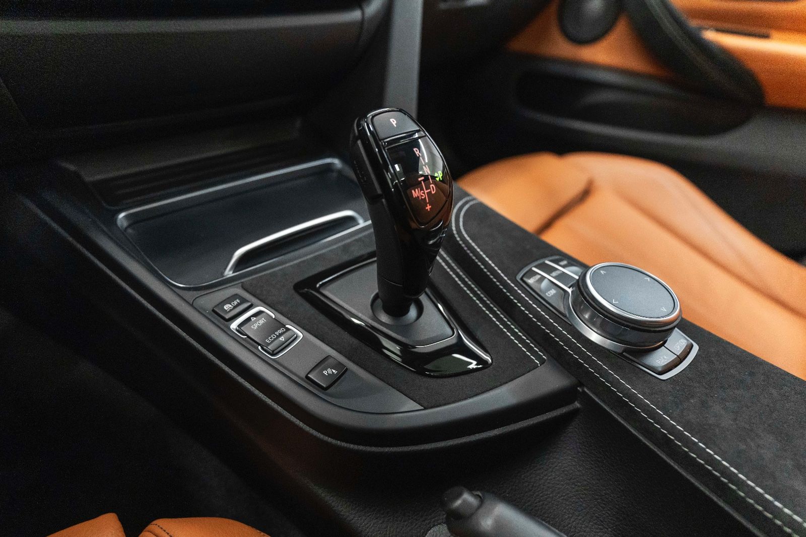 Fahrzeugabbildung BMW 440I GC M-Performance LED KAM CARPLAY H&K ALC