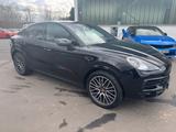 Porsche Cayenne Coupe 3.0 V6 Tiptronic - - Porsche Cayenne: Schwarz, Head-Up Display