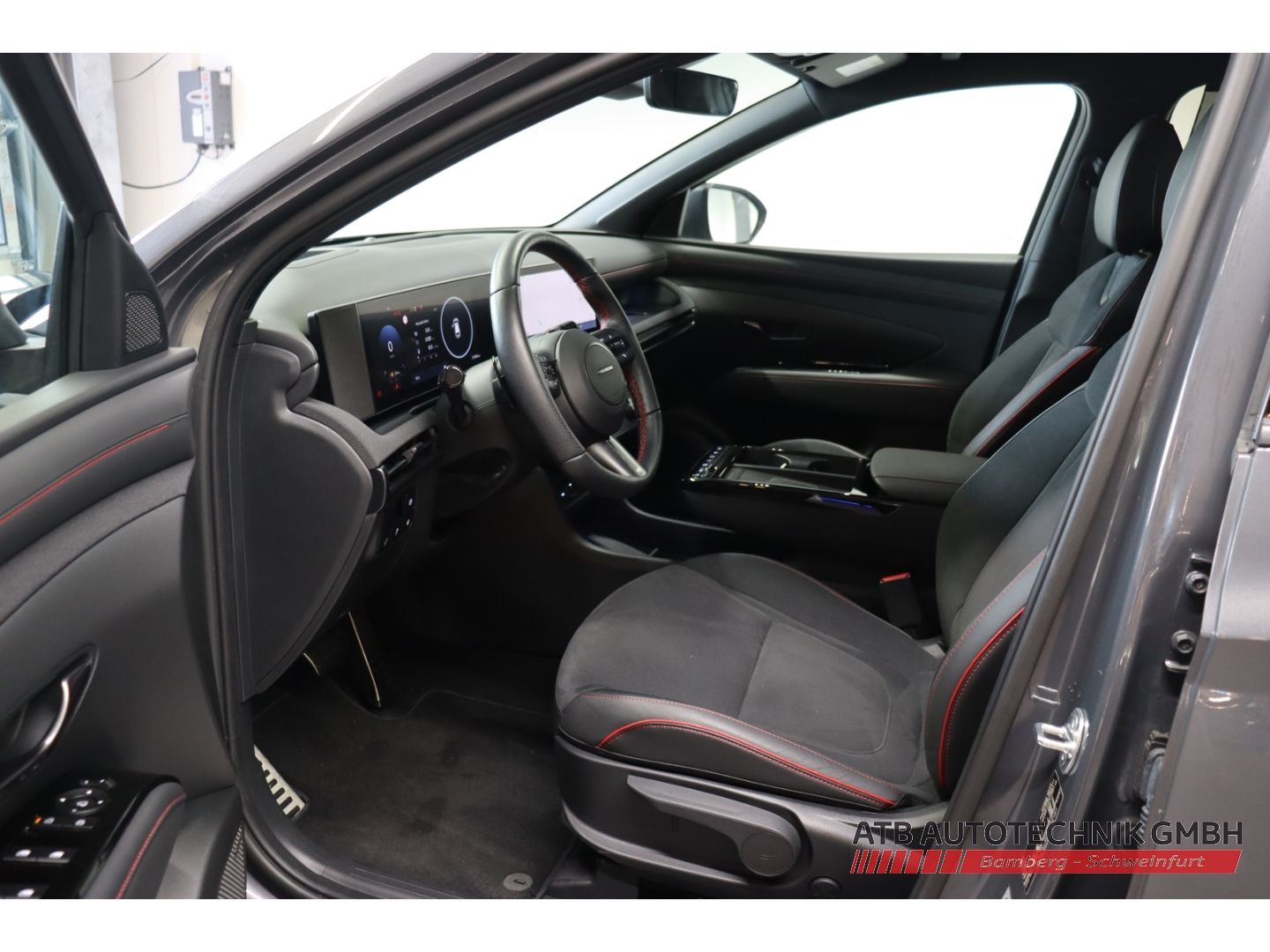 Fahrzeugabbildung Hyundai Tucson PHEV 1.6 T-GDi 4WD N-Line HUD Navi Digita