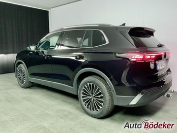 Volkswagen Tiguan 1.5 l eTSI DSG Elegance Bluetooth Navi