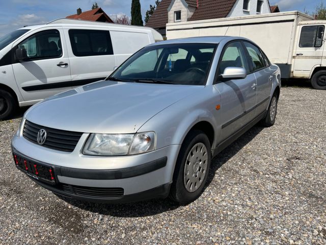 Volkswagen Passat  *TÜV 03/2025