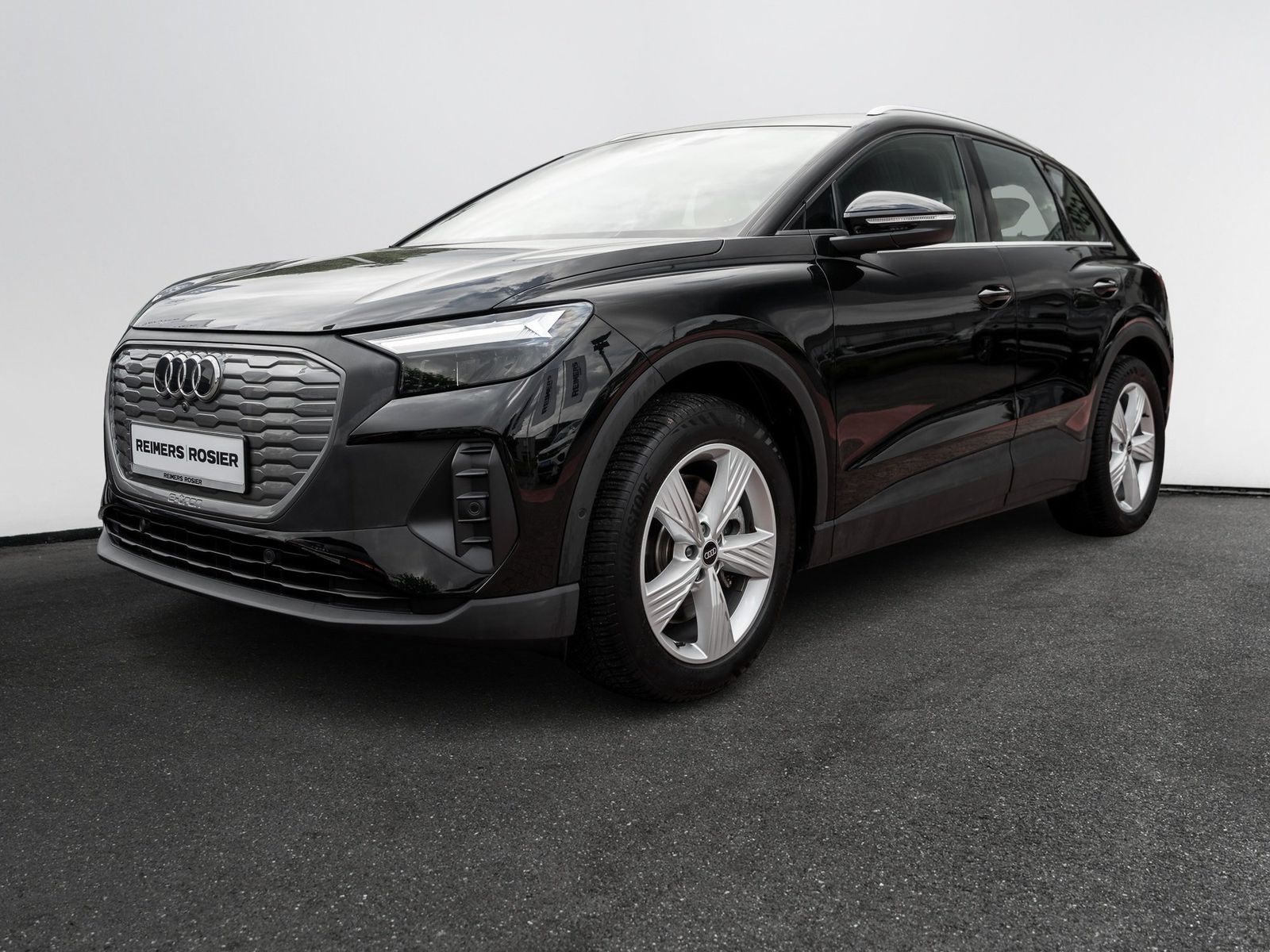 Audi Q4 e-tron 40 e-tron 150 kW Kam. Navi Standh. ACC imagem 2