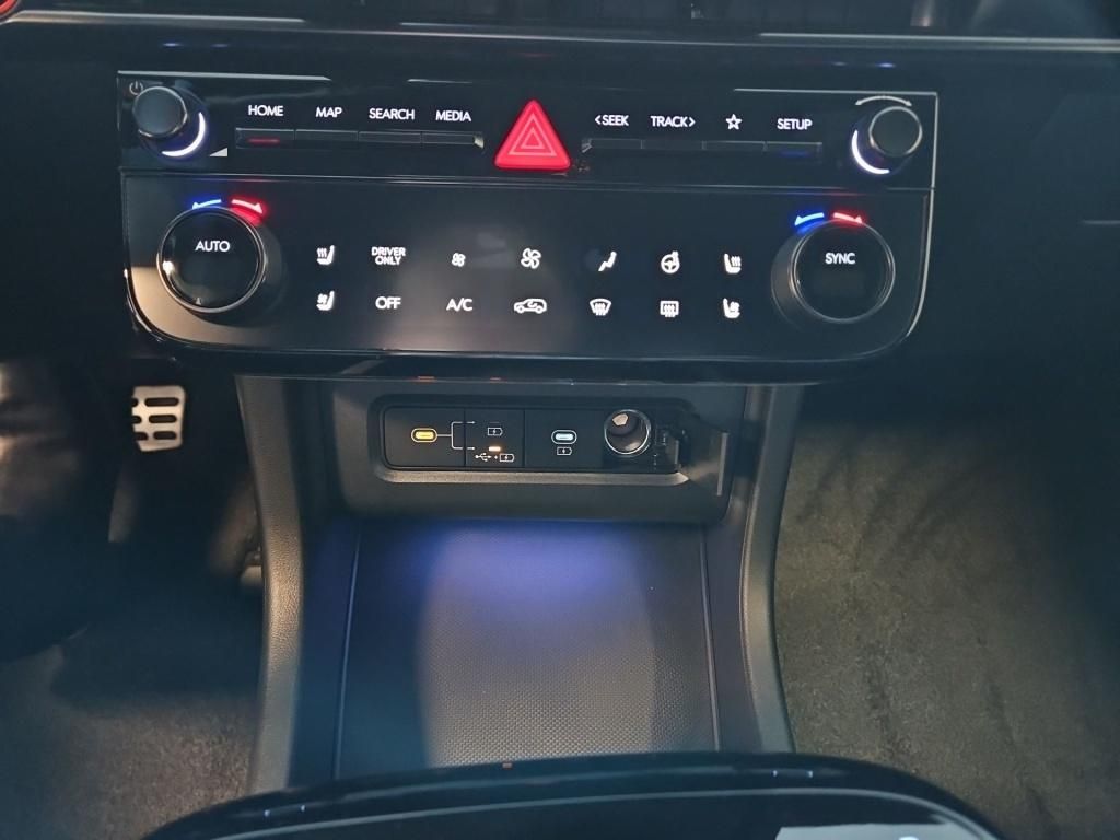 Fahrzeugabbildung Hyundai TUCSON 1.6 T-GDI 2WD 6-AT N-Line HUD MATRIX