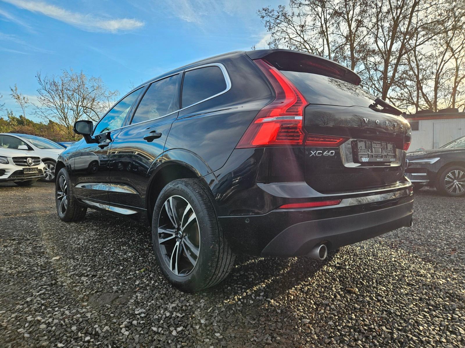 Volvo XC60 B4  AWD 360Gradkamera,Totwinkelasisstent,,,
