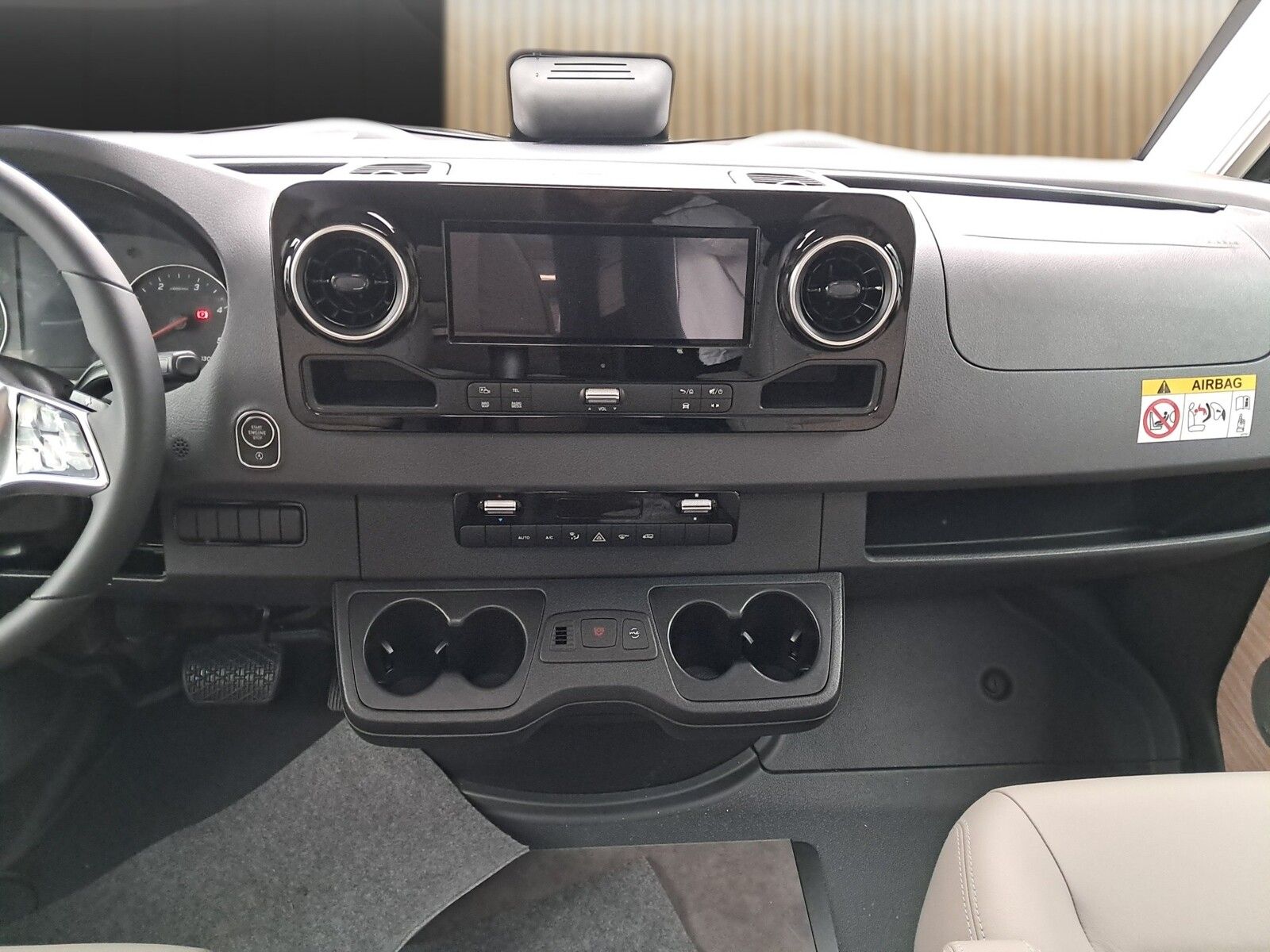 Fahrzeugabbildung Malibu I 450 RB LE comfort Navigation, RFK, TV