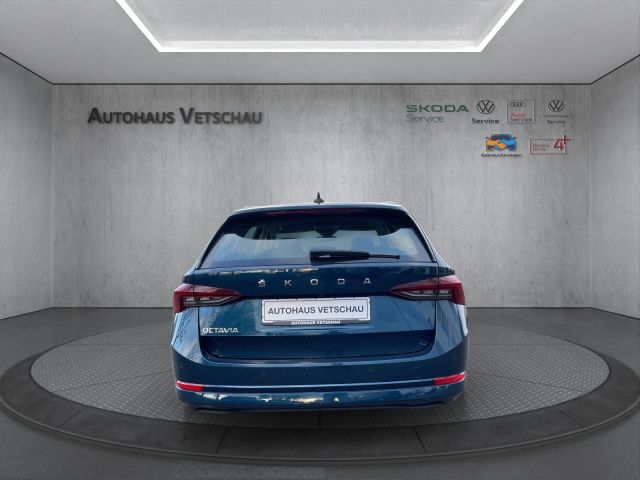 Octavia Combi Style 2.0 TDI DPF Bluetooth Navi