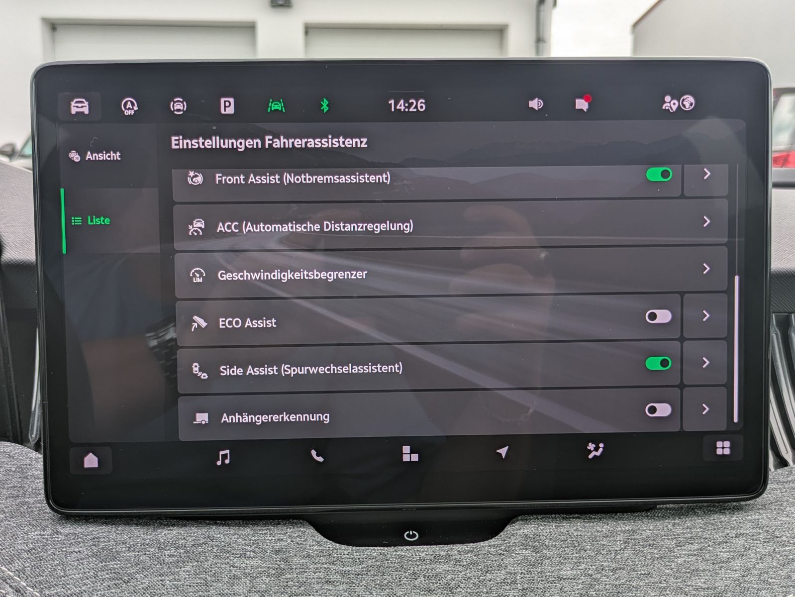 Fahrzeugabbildung SKODA Superb 2.0 TDI 4x4 Selection MATRIX*AHK*5J GAR.
