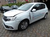 Dacia Sandero II Comfort - Dacia Unfallwagen