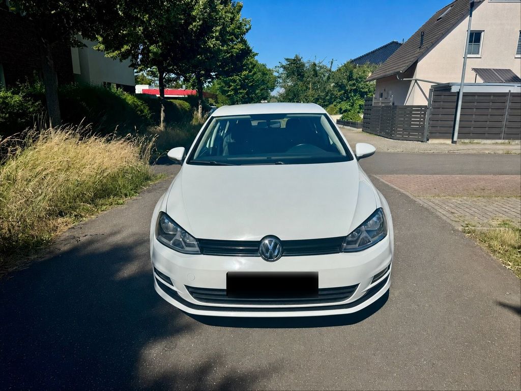 Image of Volkswagen Golf