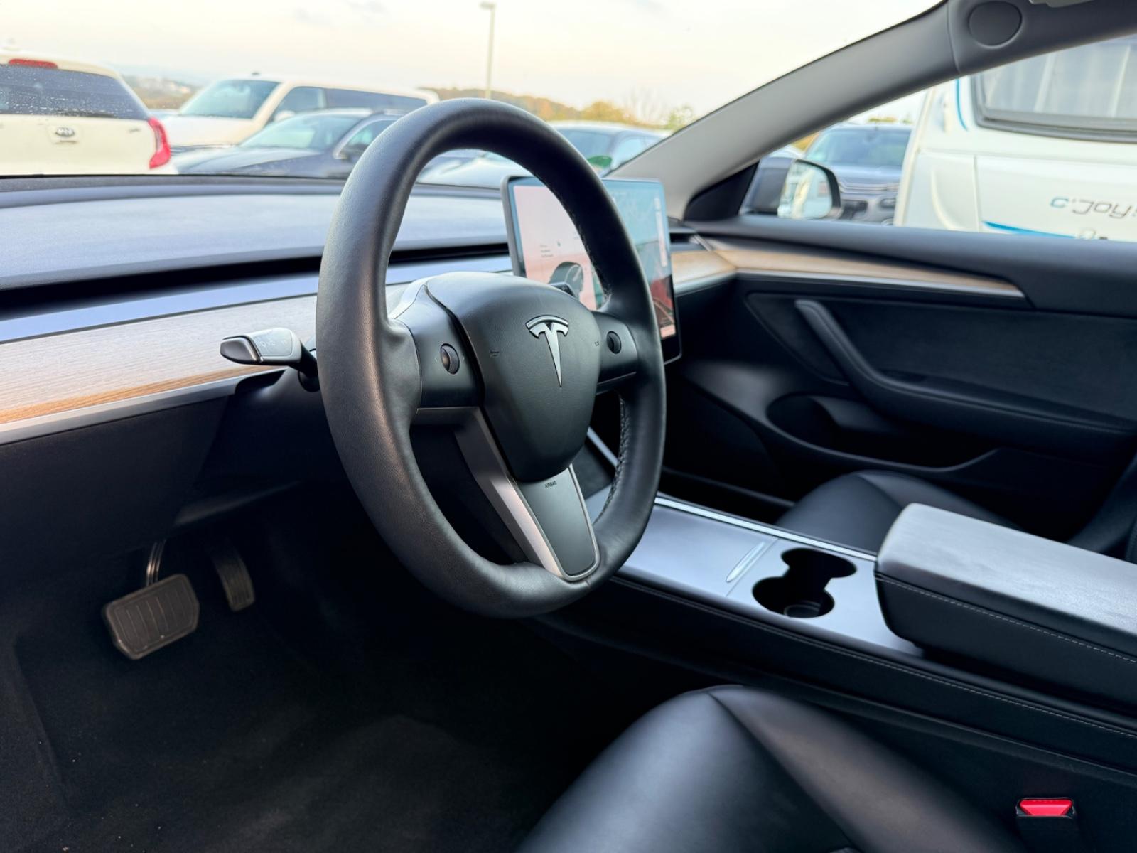 Tesla Model 3 Long Range 441ch 4x4 - 1 ère main - Pompe à chaleur - Camera 360 - Autopilot