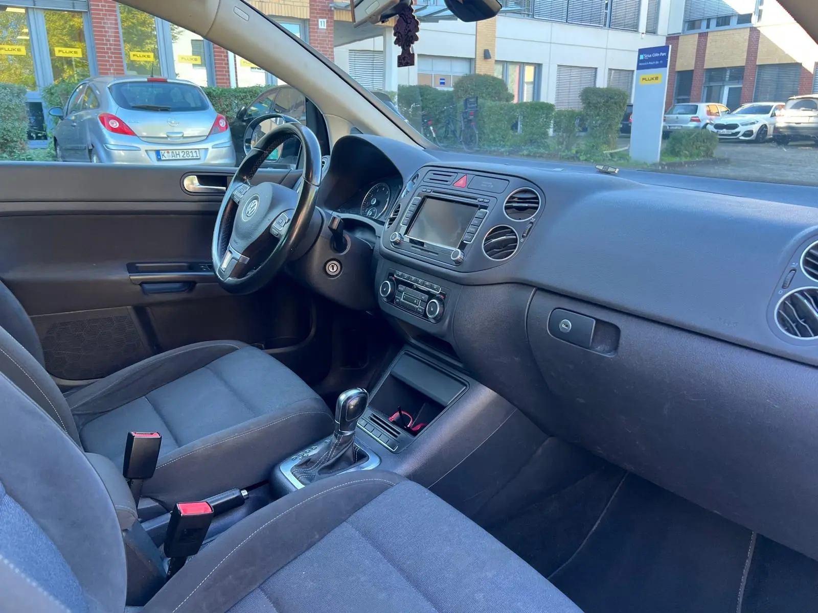 Volkswagen Golf Plus 2011 — photo 25