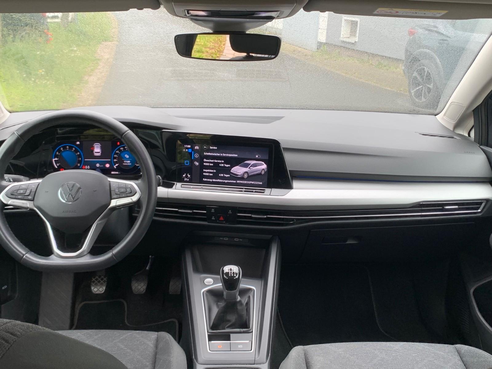 Volkswagen Golf VIII Variant Life NAVI SHZ LED ALU PDC ACC, миниатюра 2
