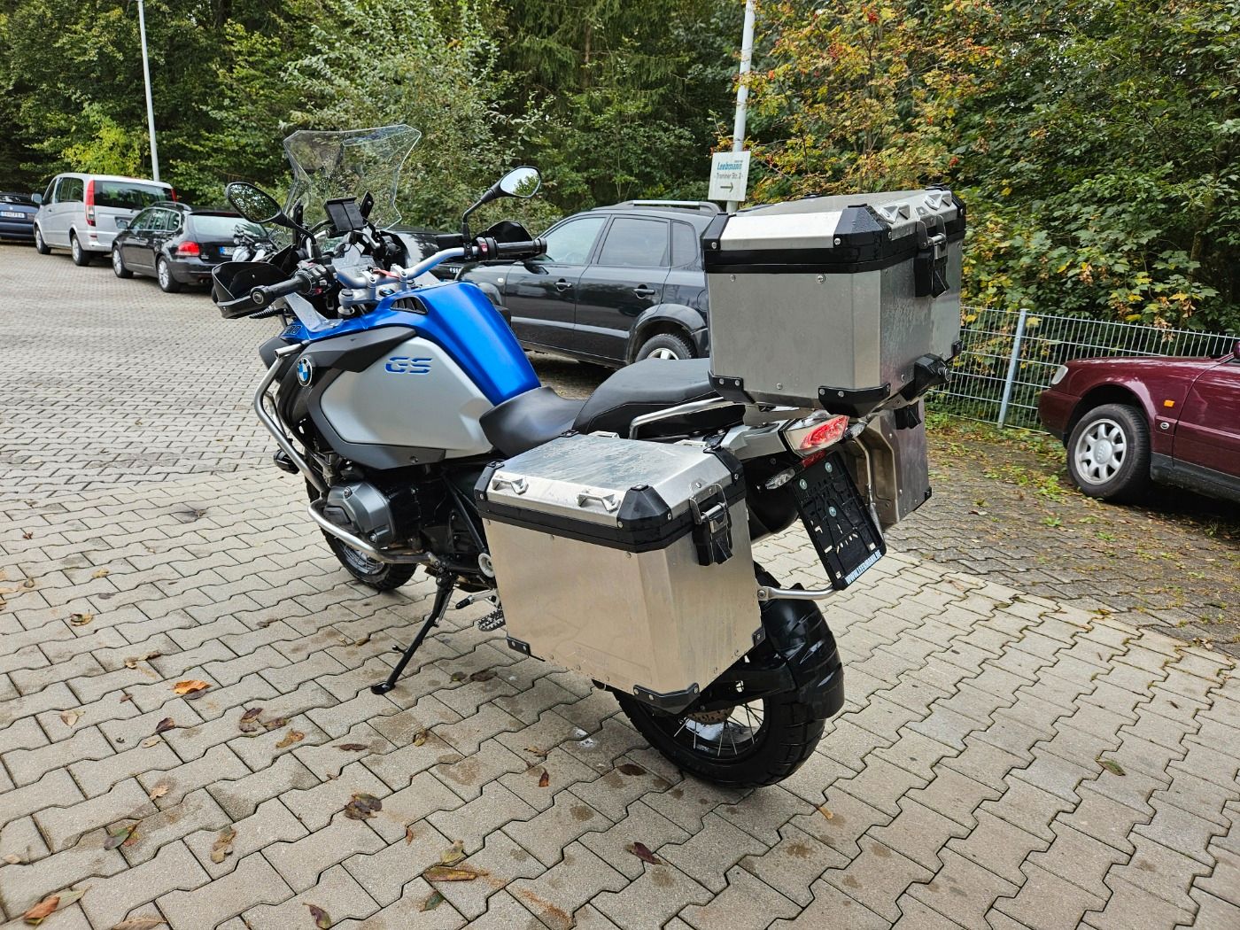 Fahrzeugabbildung BMW R 1200 GS Adventure 3 Pakete Aluminiumkoffer 2 J