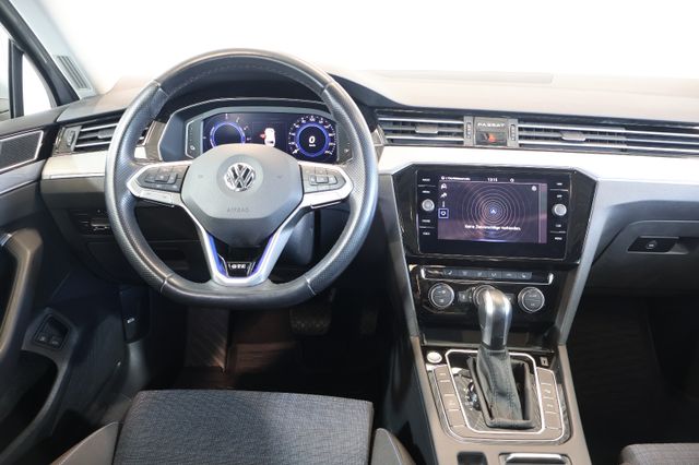 Volkswagen Passat 1.4 GTE AID+ACC+CARPLAY+KAM+PANO+STDHZG