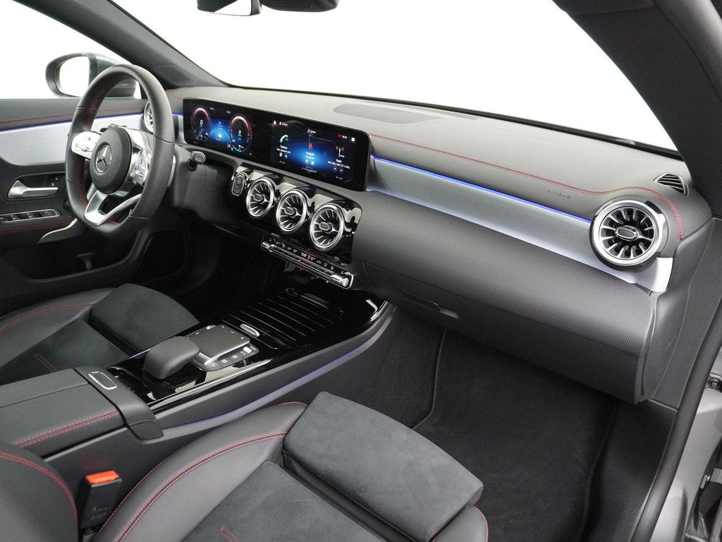 Mercedes-Benz CLA 250 e AMG Premium Plus | Panorama - Schiebed