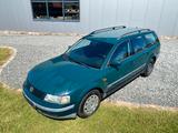 Volkswagen PASSAT 3B KLIMA TÜV 10 / 2026 - Volkswagen Passat aus 1997: 3b