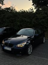 BMW e60 545i - BMW 545 aus 2004: 545i
