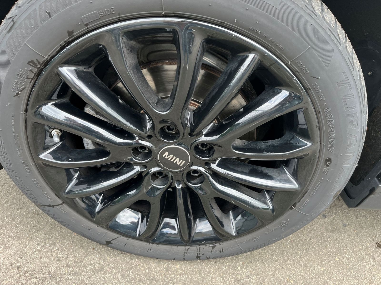 Fahrzeugabbildung MINI COOPER Clubman NAVI SHZ PDC ALU