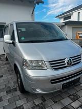 Volkswagen VW T5 Caravelle - gebrauchte VW T5 Caravelle aus dem Jahr 2005