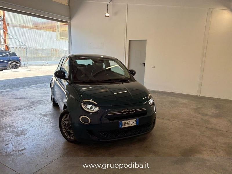 Fiat FIAT 500 E14 Hybrid Berlina Torino 1.0Hybrid Ber imagem 3