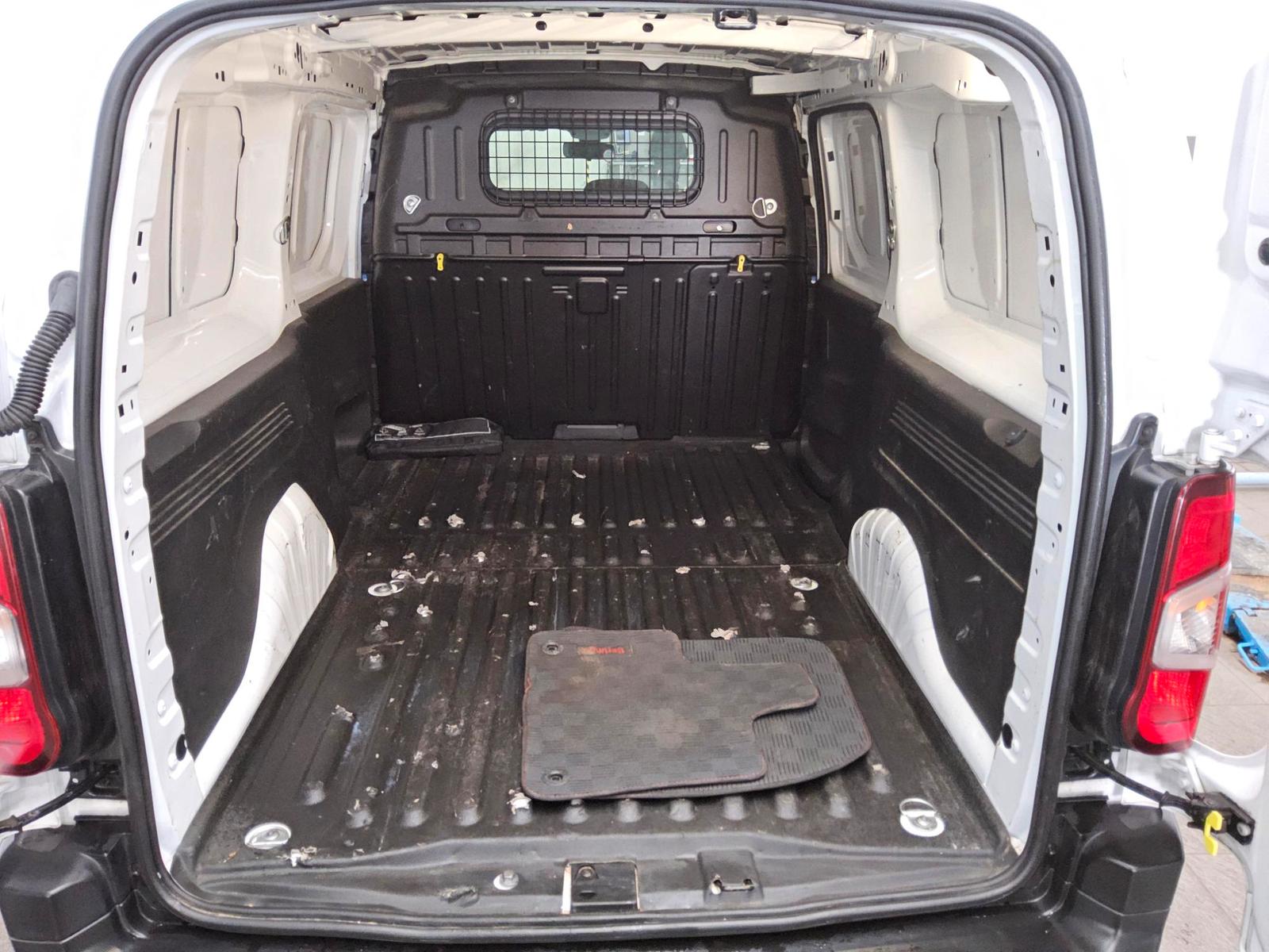 Citroën Berlingo 1.5 BlueHDI Club XL 3-Sitze Klima PDC