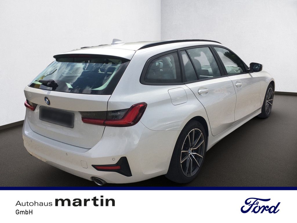 Fahrzeugabbildung BMW 320 d Advantage NAVI SHZ AHK HUD ACC LASER
