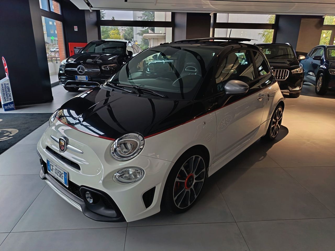 Abarth 595 1.4 Turbo T-Jet 165 CV Turismo