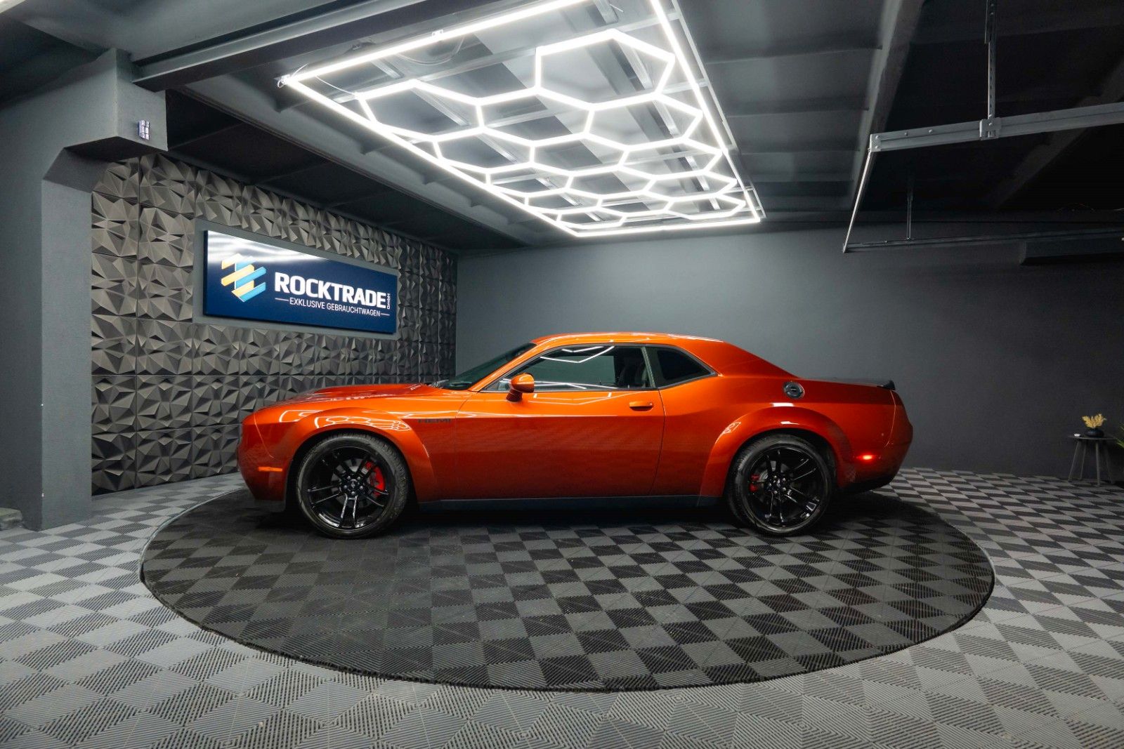 Fahrzeugabbildung Dodge Challenger 5.7 V8 R/T SRT WIDE BODY *LED*19%*
