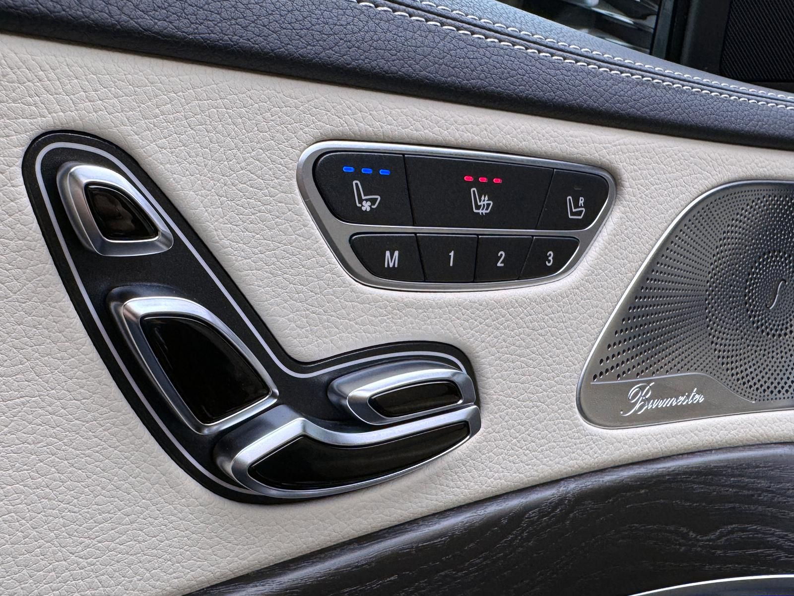 Fahrzeugabbildung Mercedes-Benz d AMG*4MATIC*LUFT*BURMESTER*STANDHEIZ*MASSAGE