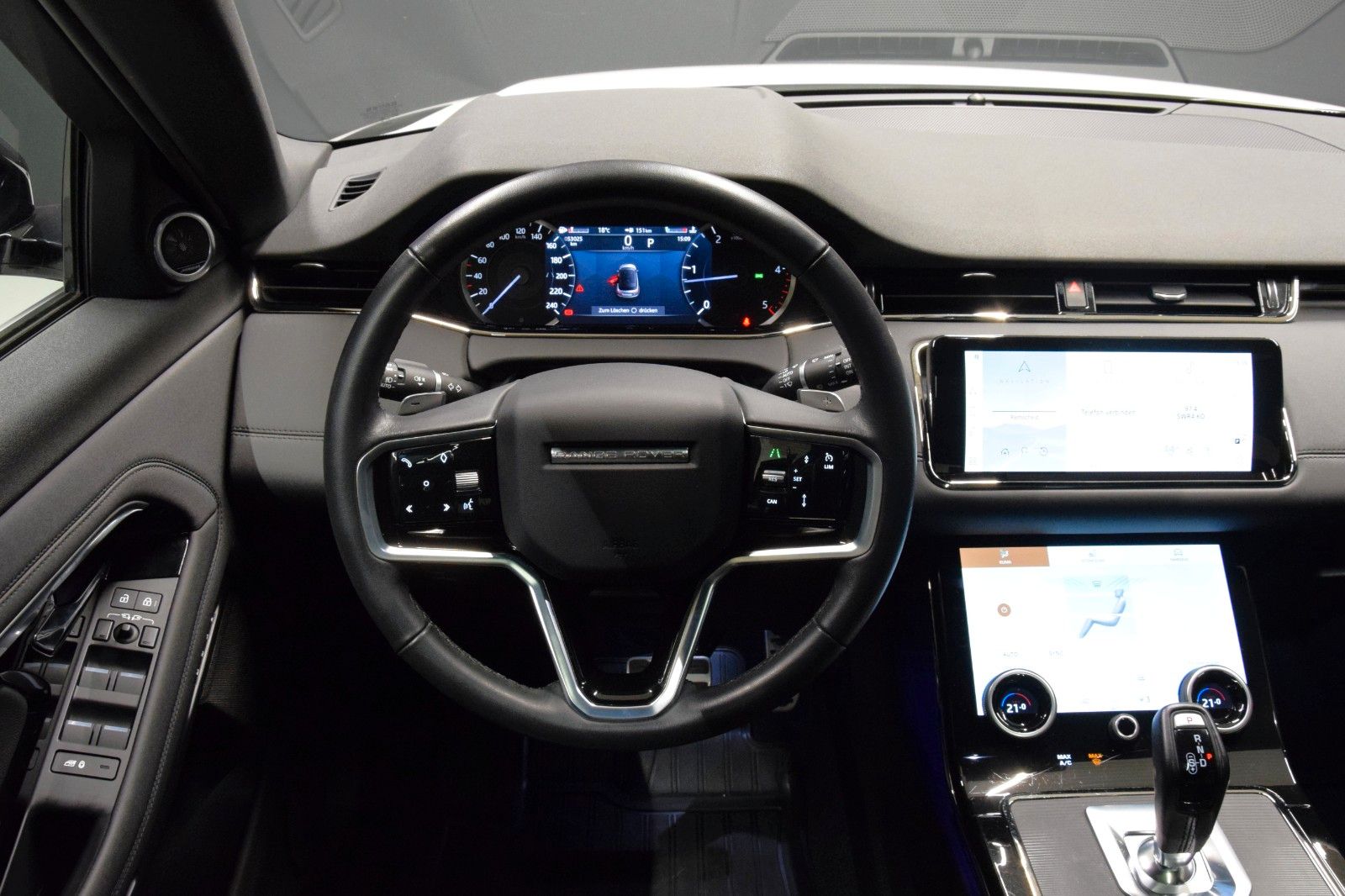 Fahrzeugabbildung Land Rover Range Rover Evoque R-Dynamic SE Pano ACC Memory