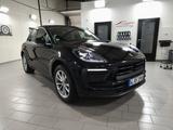 Porsche Macan 2.0T Typ 95BA black - Porsche Gebrauchtwagen in Iserlohn