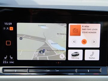 Volkswagen Golf VIII 1.5 TSI Life Move KLIMA LED NAVI ALU