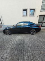 BMW M340i xDrive  - BMW M340i: Schwarz, Limousine
